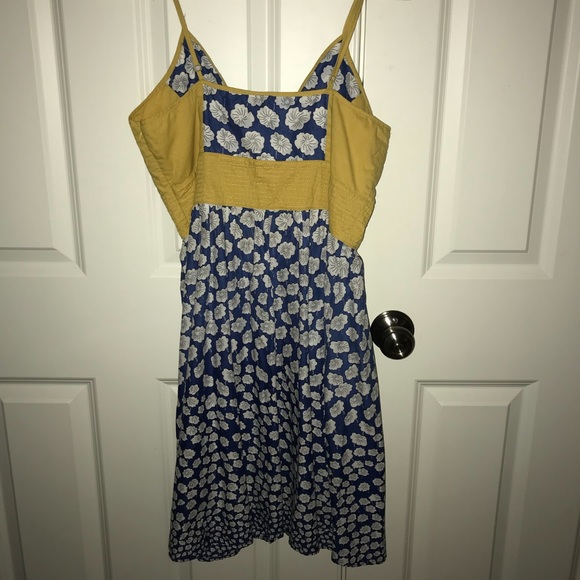 Sun dress - Picture 3 of 3